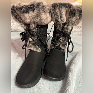 Liz Claiborne Refined Comfort Faux Fur Winter Boots with memory foam -7